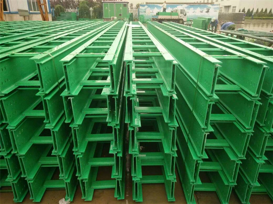 環(huán)氧樹脂電纜橋架